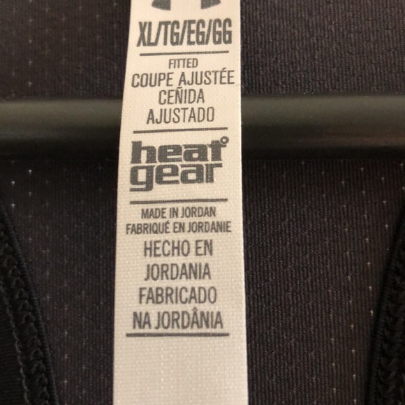 Under Armour Set - Picture 4 of 10